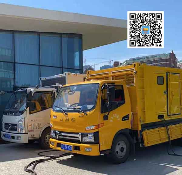 新北出租发电车