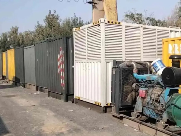 新北200KW柴油发电机机组每小时油耗是多少？